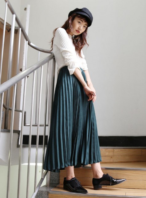 M111740833900_p_03_LL