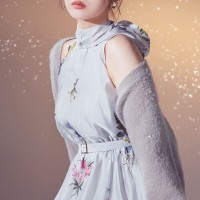 【 SNIDEL WINTER COLLECTION 】SNIEDELオリジナル柄のロングワンピースとカーデのセットやAラインのファーコートが入荷 【 SNIDEL WINTER COLLECTION 】SNIEDELオリジナル柄のロングワンピースとカーデのセットやAラインのファーコートが入荷