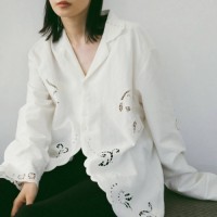 【 anuke アンヌーク 2026 Spring Collection 】完売していた カットワーク シャツ や ウエスト デザイン デニム が追加決定!!春新作の ステッチ シャツ や マタニティ スカート も再入荷