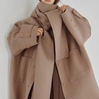 【 2026 OUTER COLLECTION 】Hella の パデッドコート や ストール付き リバーコート 、CELFORD の Aライン や ビジューコート など 人気ブランドの主役級アウターをご紹介♪